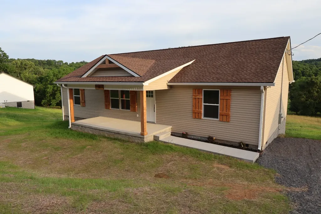 15 Wilkerson Hollow Lane Brush Creek TN 38547