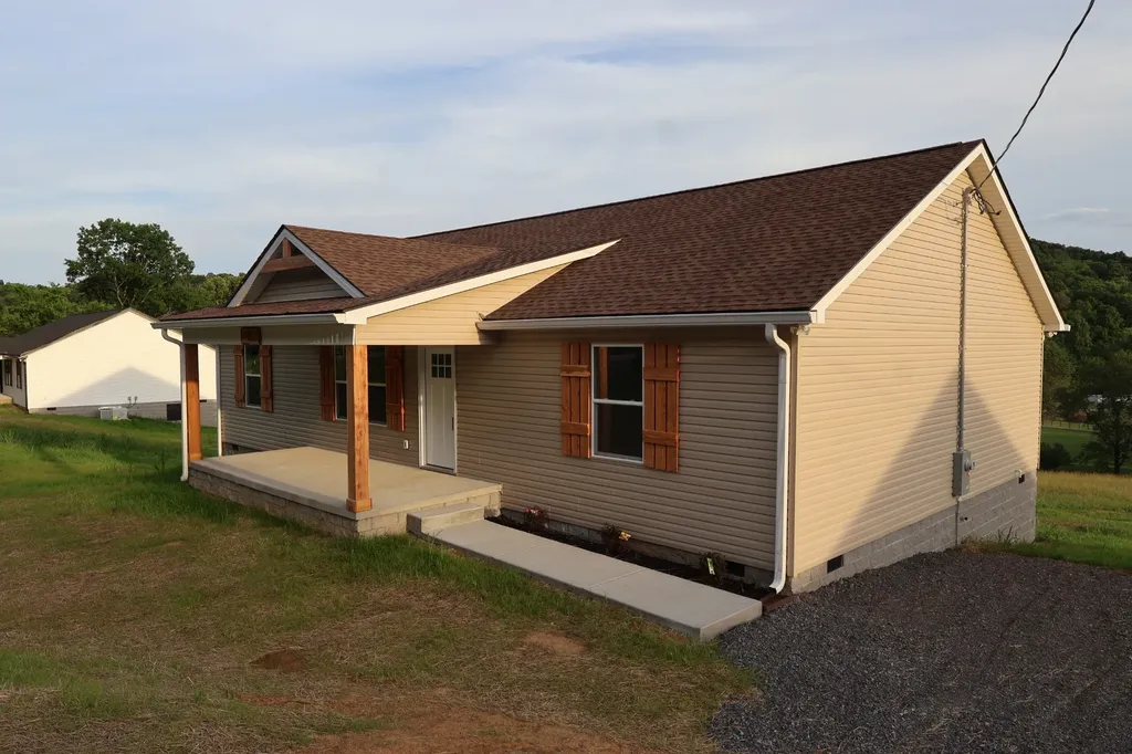 15 Wilkerson Hollow Lane Brush Creek TN 38547