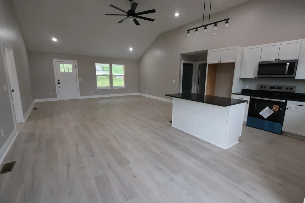 15 Wilkerson Hollow Lane Brush Creek TN 38547