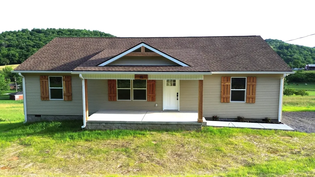 15 Wilkerson Hollow Lane Brush Creek TN 38547