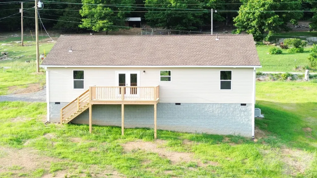 15 Wilkerson Hollow Lane Brush Creek TN 38547