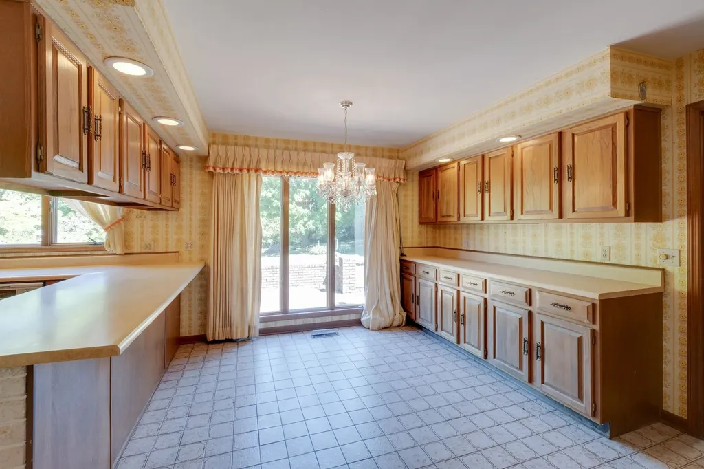 651 Old Lebanon Dirt Road Hermitage TN 37076