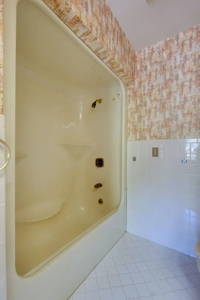 651 Old Lebanon Dirt Road Hermitage TN 37076