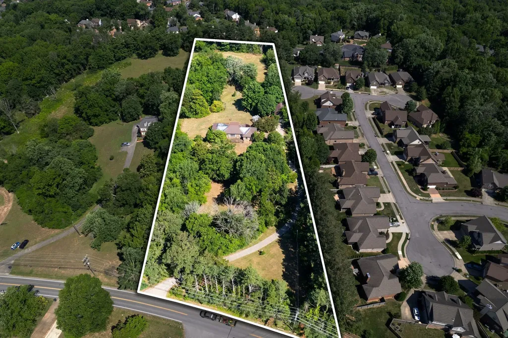 651 Old Lebanon Dirt Road Hermitage TN 37076