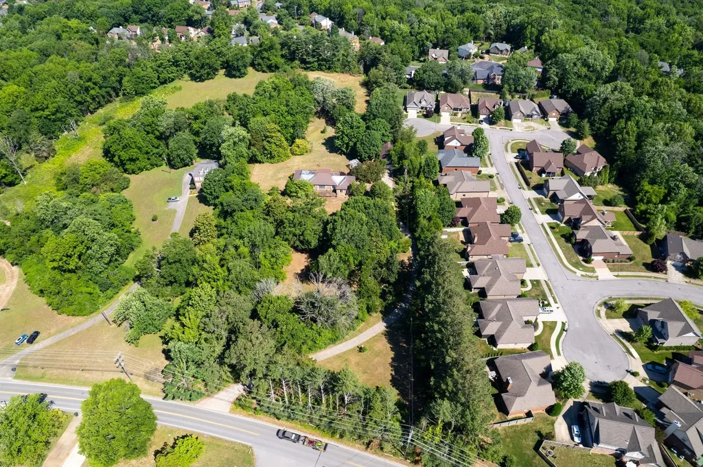 651 Old Lebanon Dirt Road Hermitage TN 37076