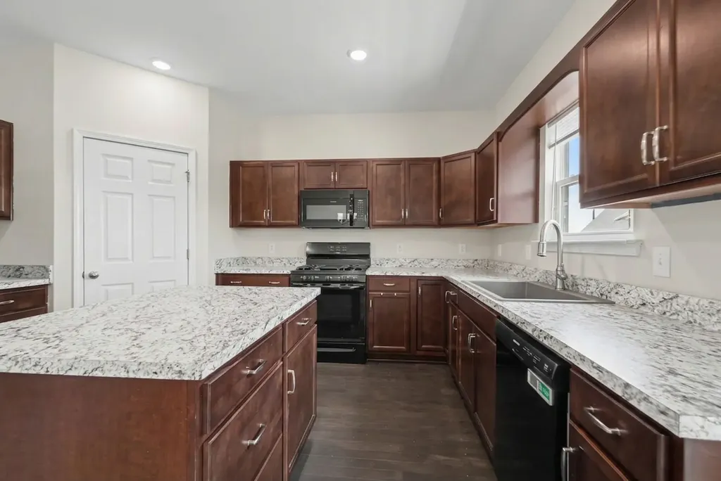 1383 Wentworth Drive Gallatin TN 37066