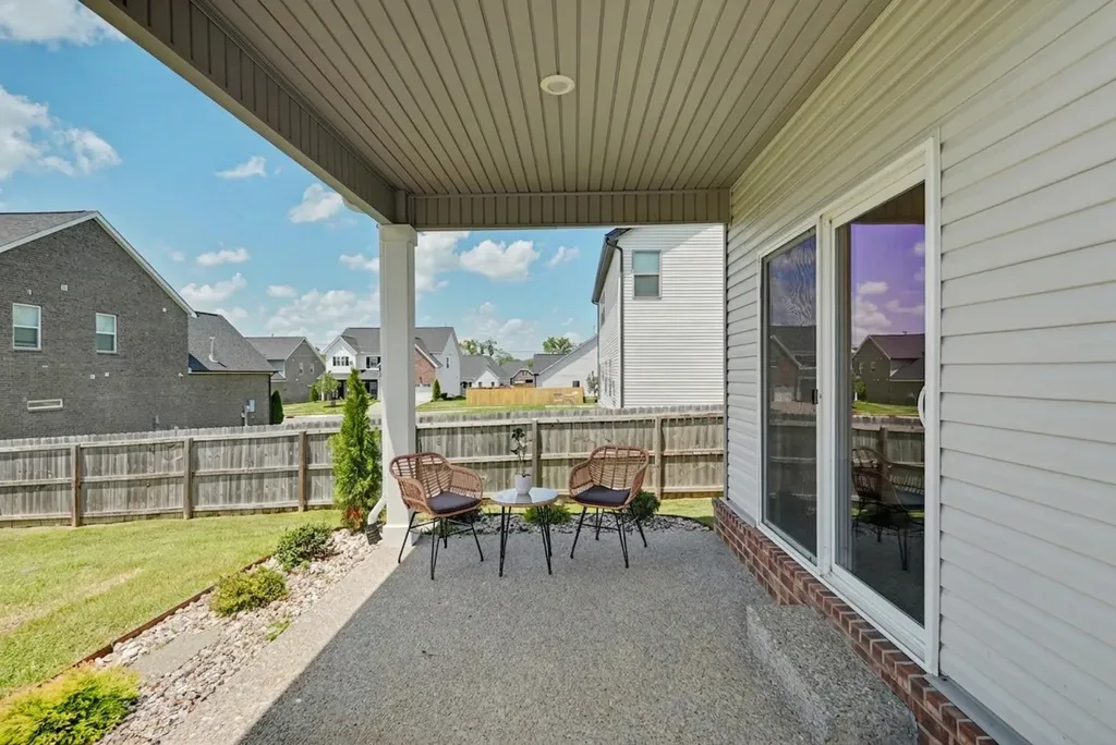 1383 Wentworth Drive Gallatin TN 37066