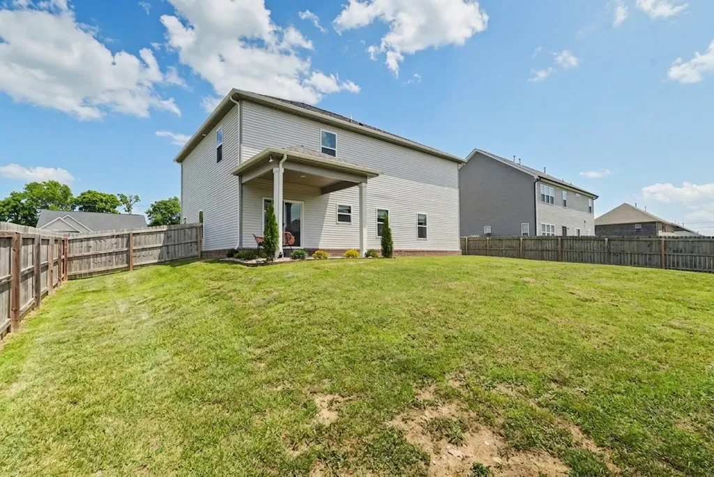 1383 Wentworth Drive Gallatin TN 37066
