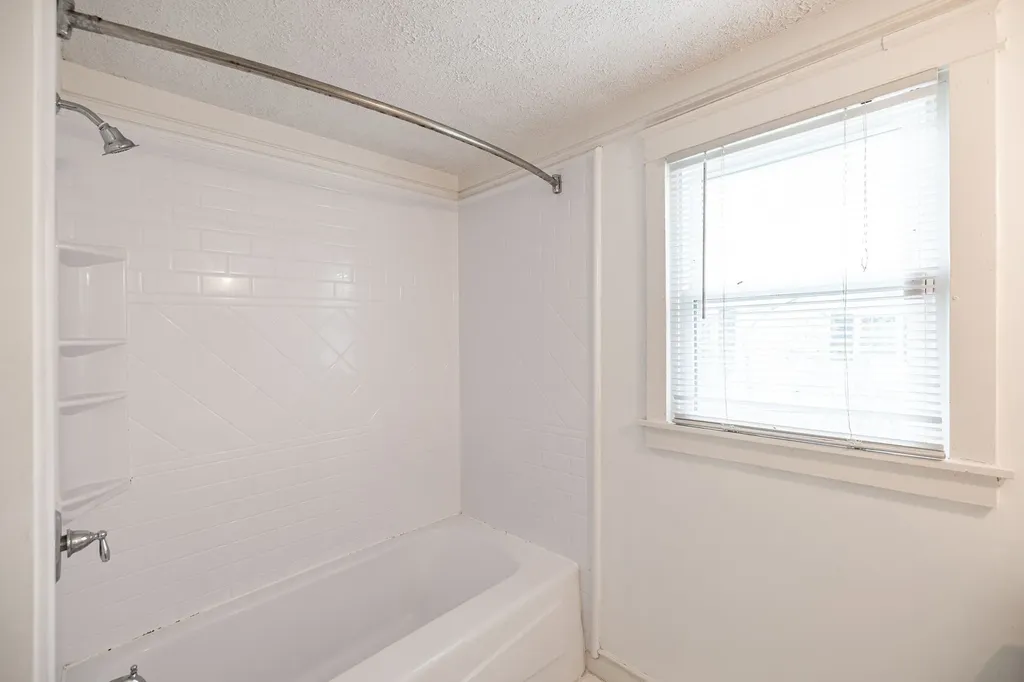 2366 Highland Avenue Goodlettsville TN 37072