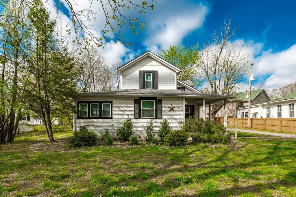 2366 Highland Avenue Goodlettsville TN 37072