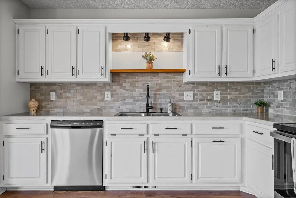 461 Kristie Michelle Lane Clarksville TN 37042