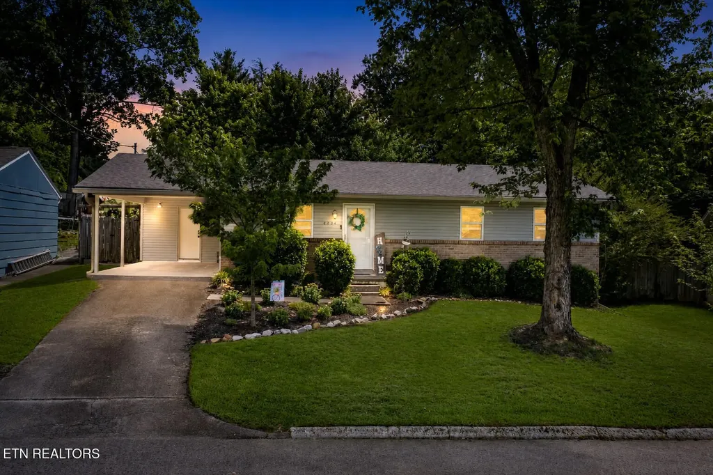 4804 Purdue Drive Knoxville TN 37921