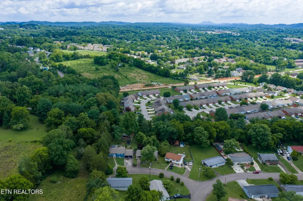 4804 Purdue Drive Knoxville TN 37921
