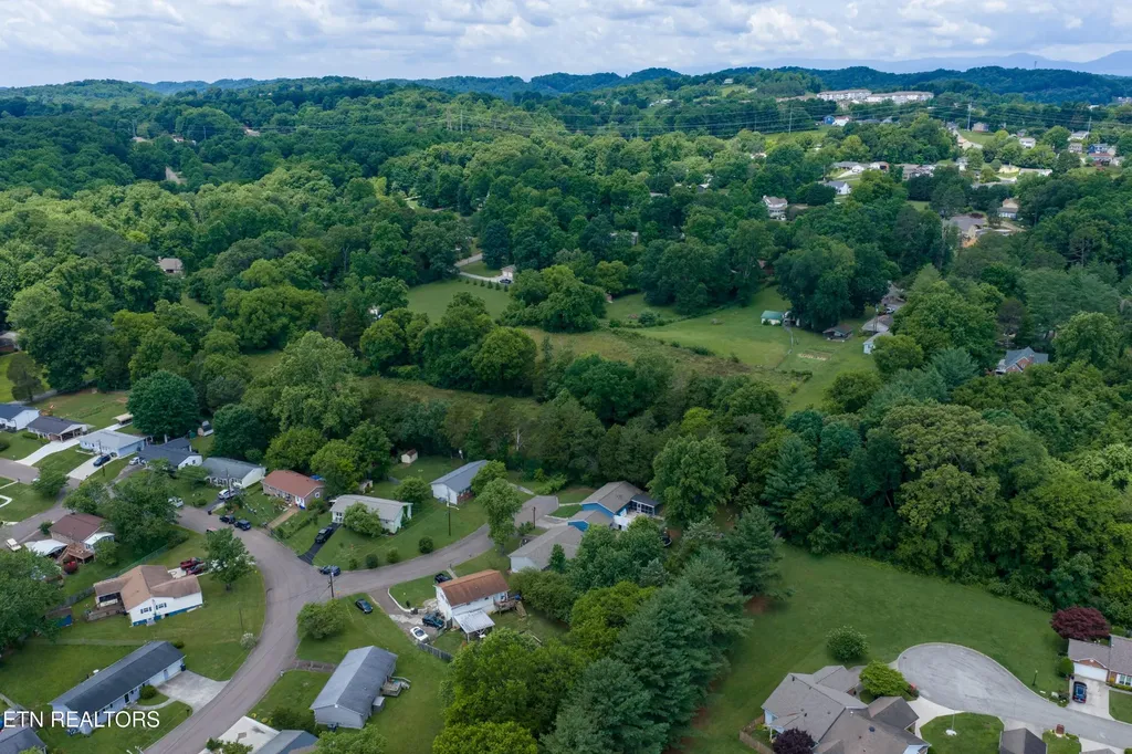 4804 Purdue Drive Knoxville TN 37921