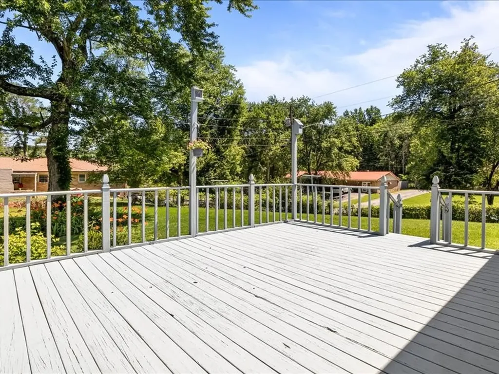 108 Sherry Lane Dickson TN 37055