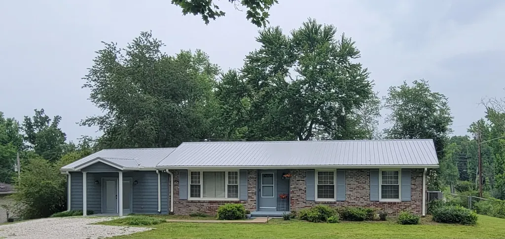 108 Sherry Lane Dickson TN 37055