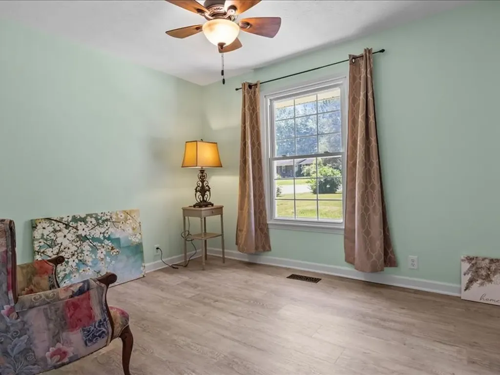 108 Sherry Lane Dickson TN 37055