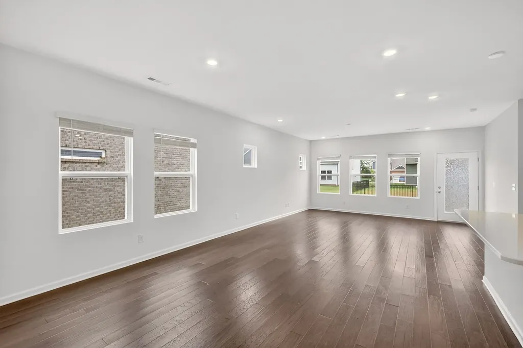 4909 Russell David Drive Murfreesboro TN 37129