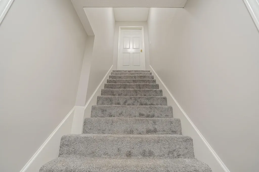 135 Betsy Drive Savannah TN 38372