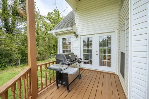 135 Betsy Drive Savannah TN 38372