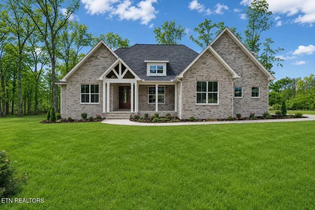 1052 Catoosa Ridge Drive Crossville TN 38571