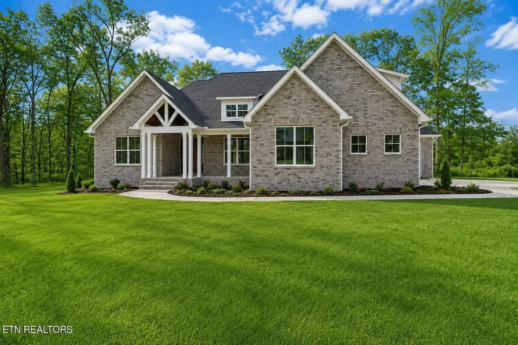 1052 Catoosa Ridge Drive Crossville TN 38571