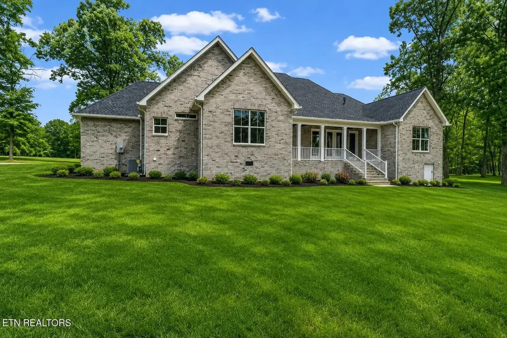 1052 Catoosa Ridge Drive Crossville TN 38571