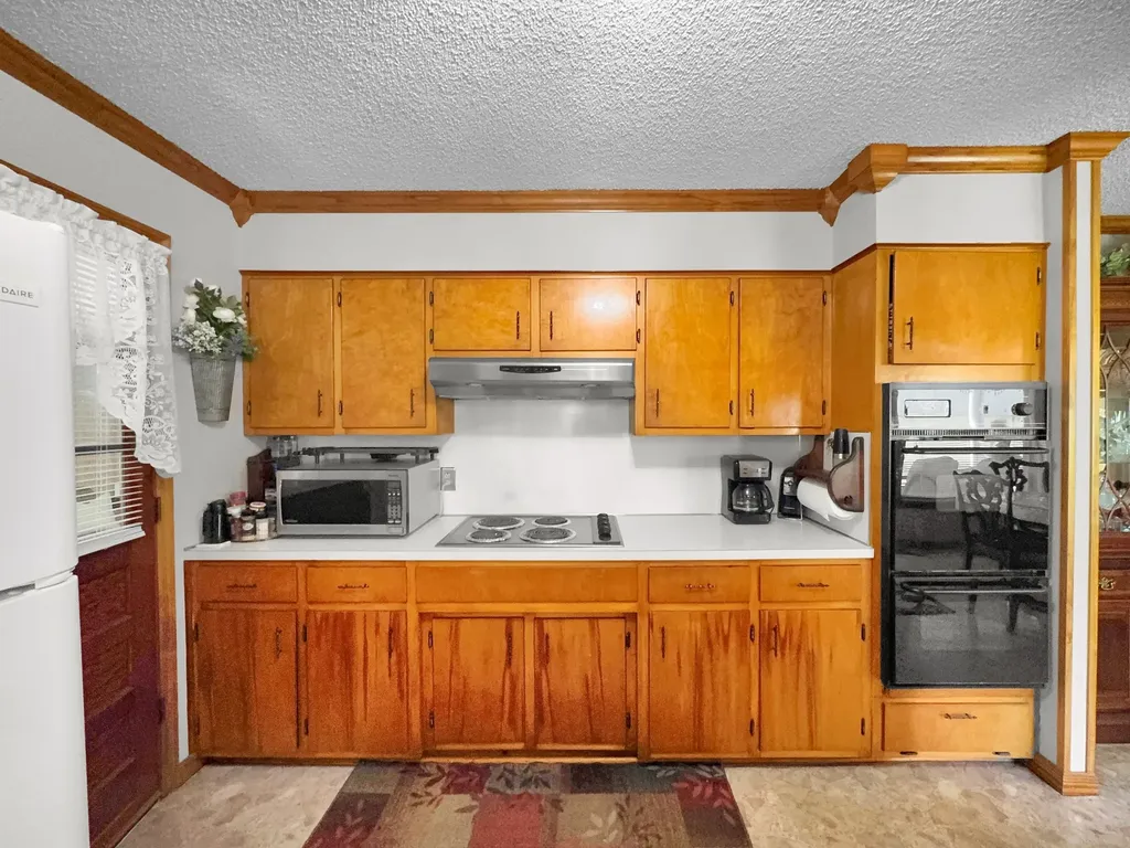 1358 Dry Branch Road Dixon Springs TN 37057