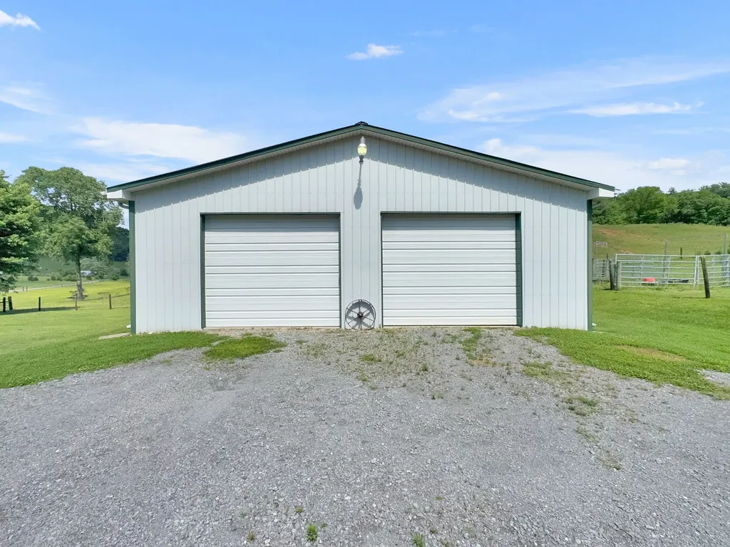 1358 Dry Branch Road Dixon Springs TN 37057