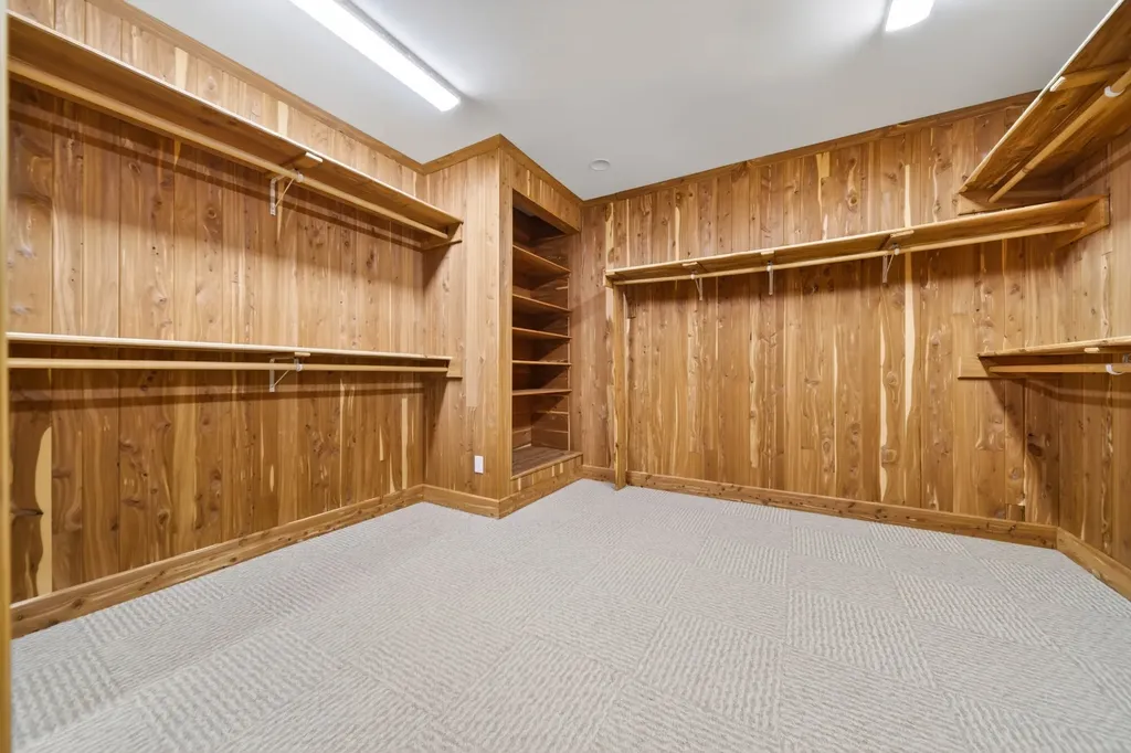 395B Allen Road Goodlettsville TN 37072