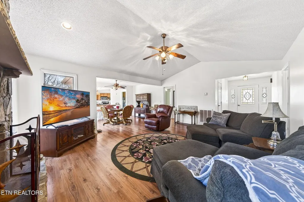 113 Prescott Lane Crossville TN 38558