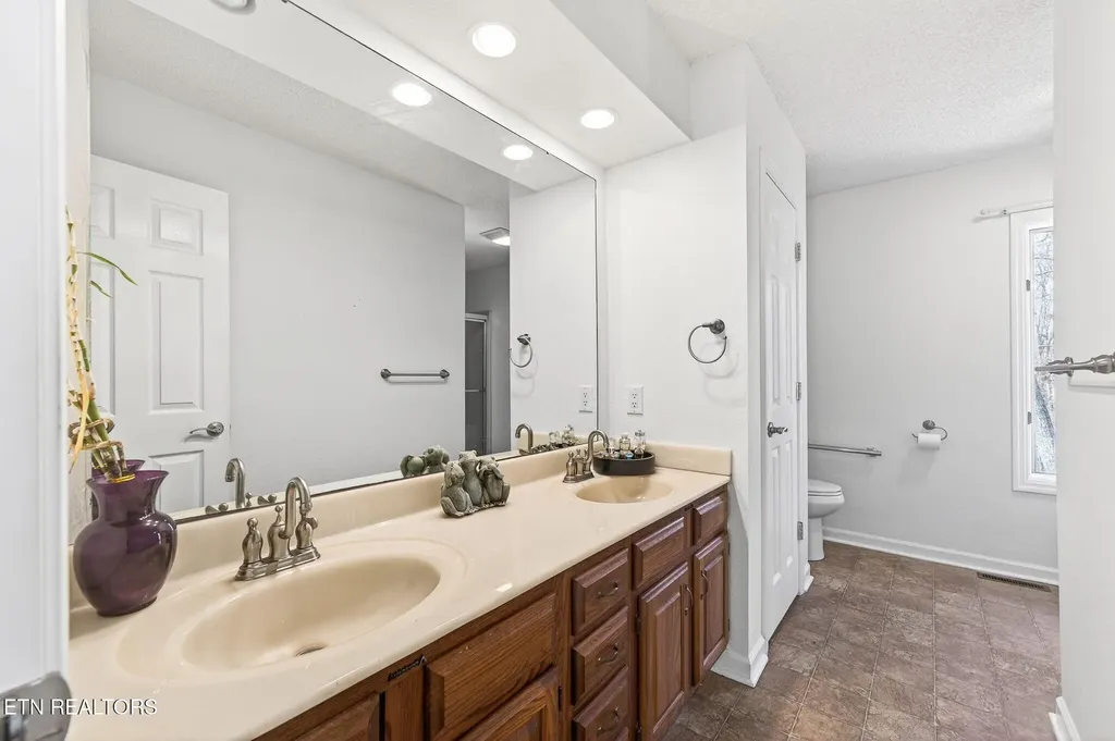113 Prescott Lane Crossville TN 38558
