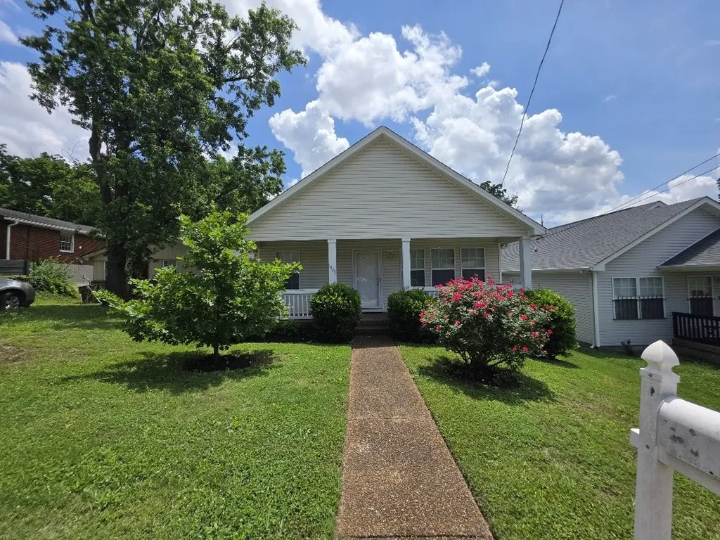 1825 Hermosa Street Nashville TN 37208