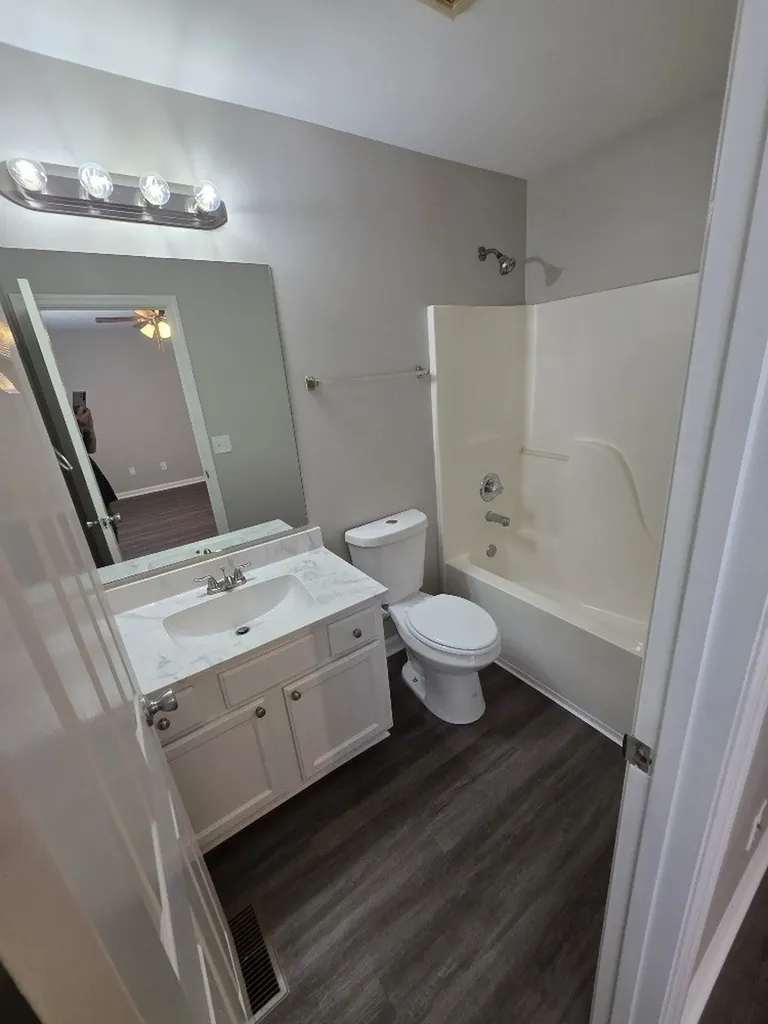 1825 Hermosa Street Nashville TN 37208