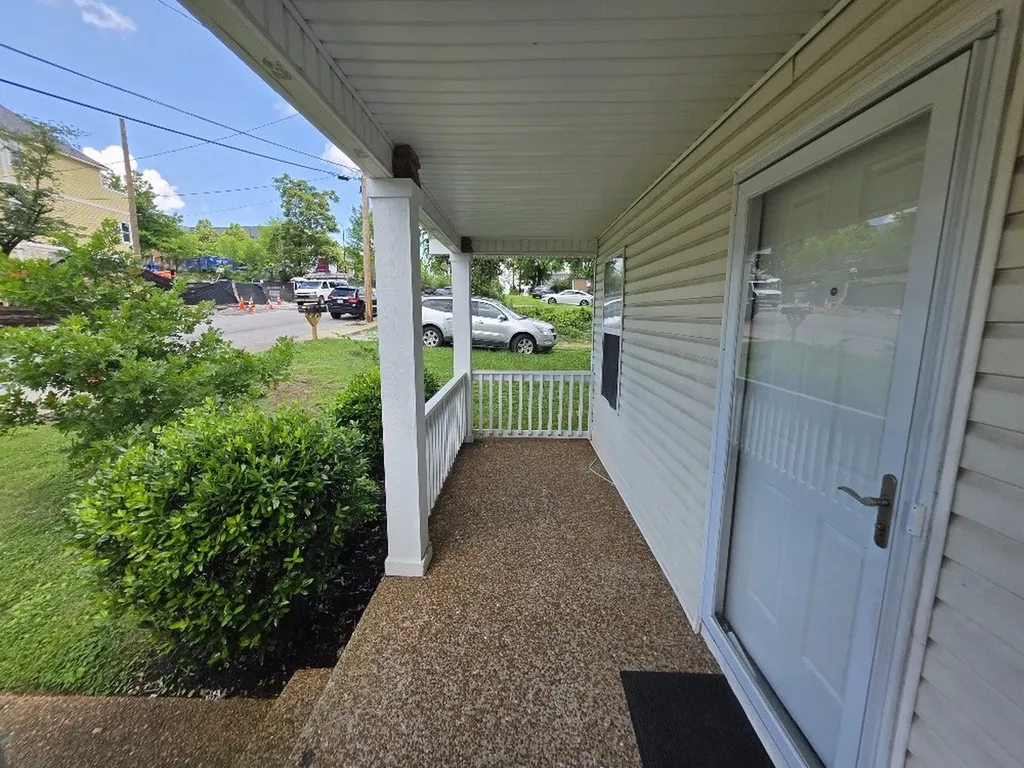 1825 Hermosa Street Nashville TN 37208