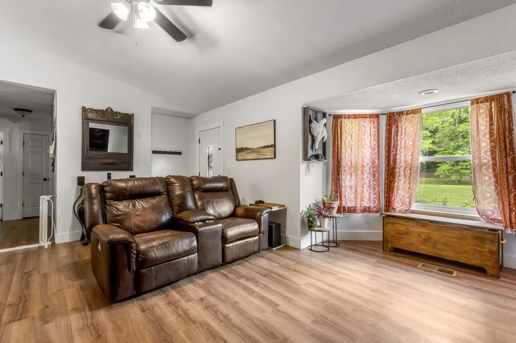 7460 Sims Road Harrison TN 37341
