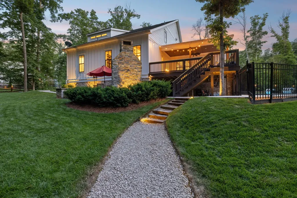 5912 Pinewood Road Franklin TN 37064