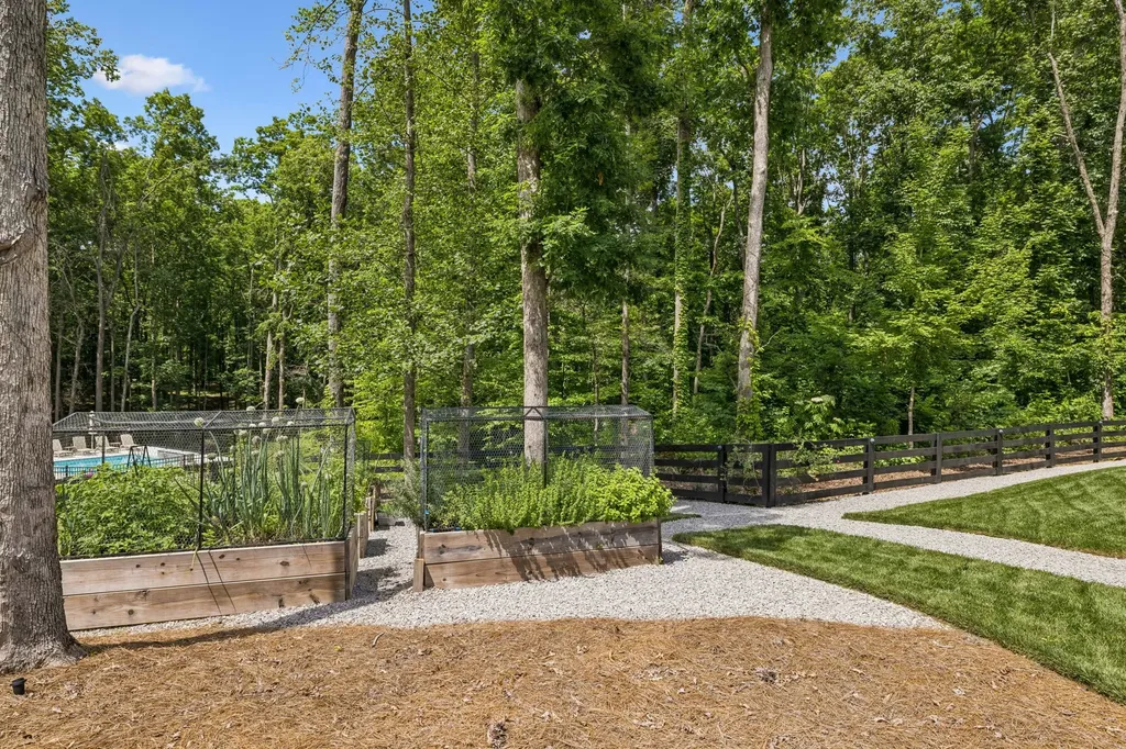 5912 Pinewood Road Franklin TN 37064