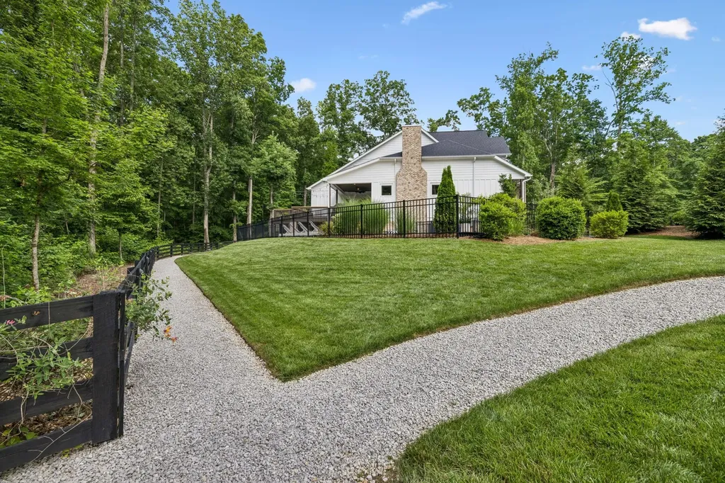 5912 Pinewood Road Franklin TN 37064