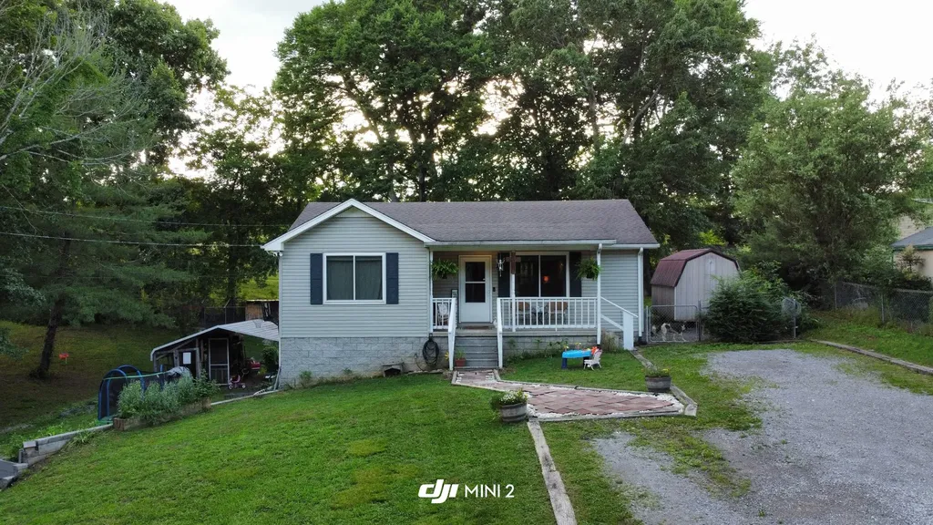 49 Roberts Lane Lebanon TN 37087