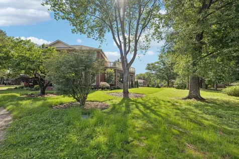 2643 Chatham Court Murfreesboro TN 37129