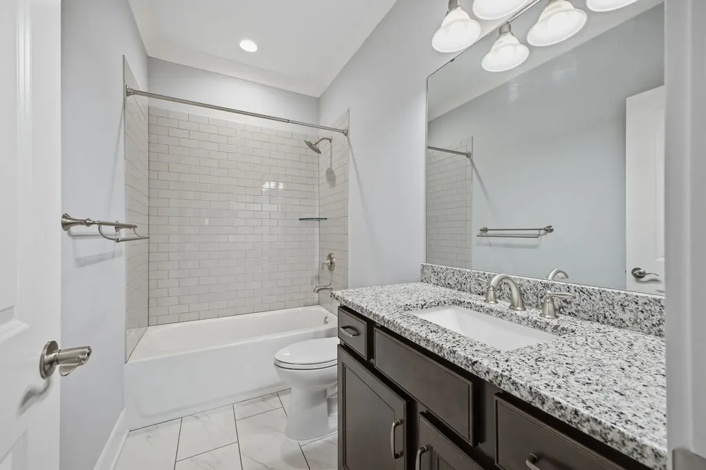 124 Snowden St, E Franklin TN 37064