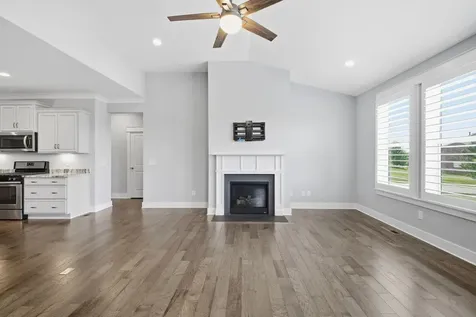124 Snowden St, E Franklin TN 37064