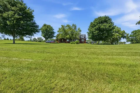 5017 Somerville Road Cross Plains TN 37049