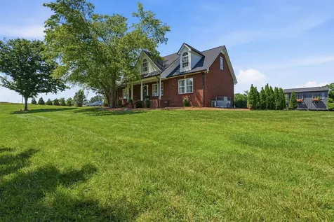 5017 Somerville Road Cross Plains TN 37049