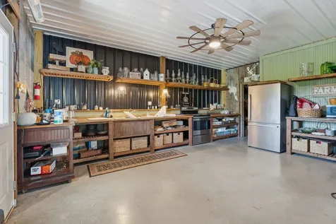 5017 Somerville Road Cross Plains TN 37049