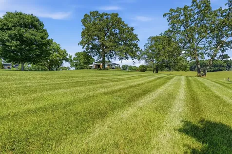 5017 Somerville Road Cross Plains TN 37049