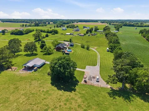 5017 Somerville Road Cross Plains TN 37049