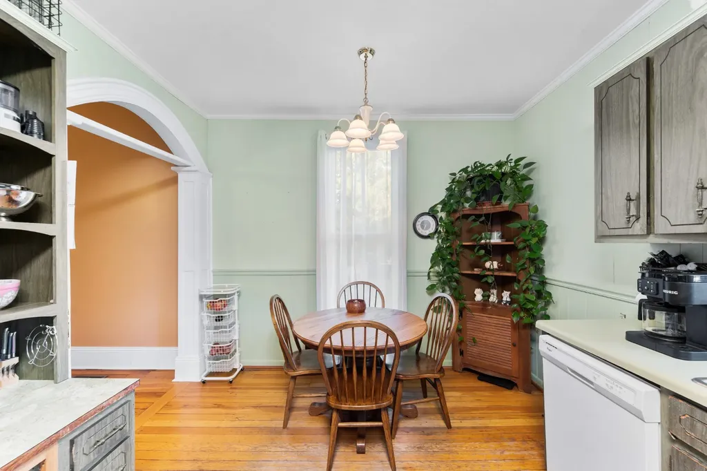 1586 Main Street Lynnville TN 38472