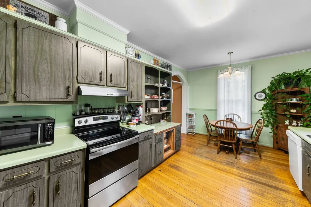 1586 Main Street Lynnville TN 38472